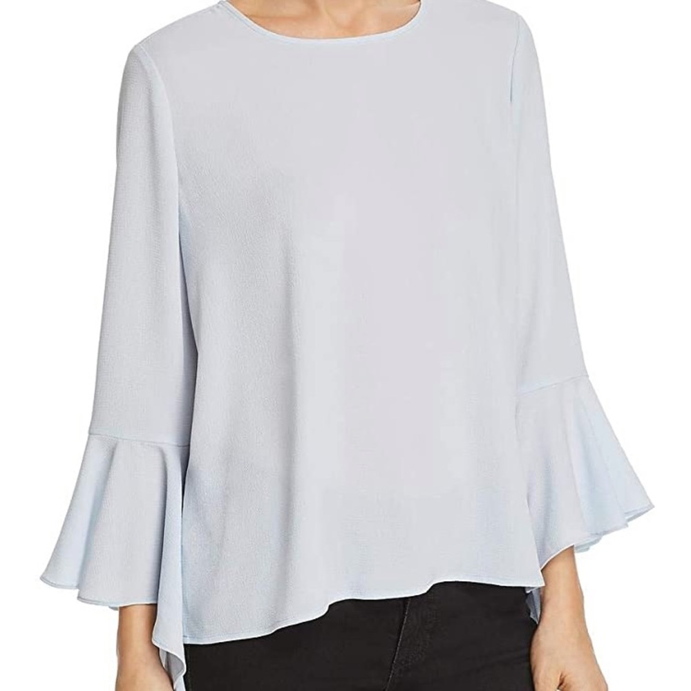 NWT Bloomingdales Exclusive Vince Camuto Blouse